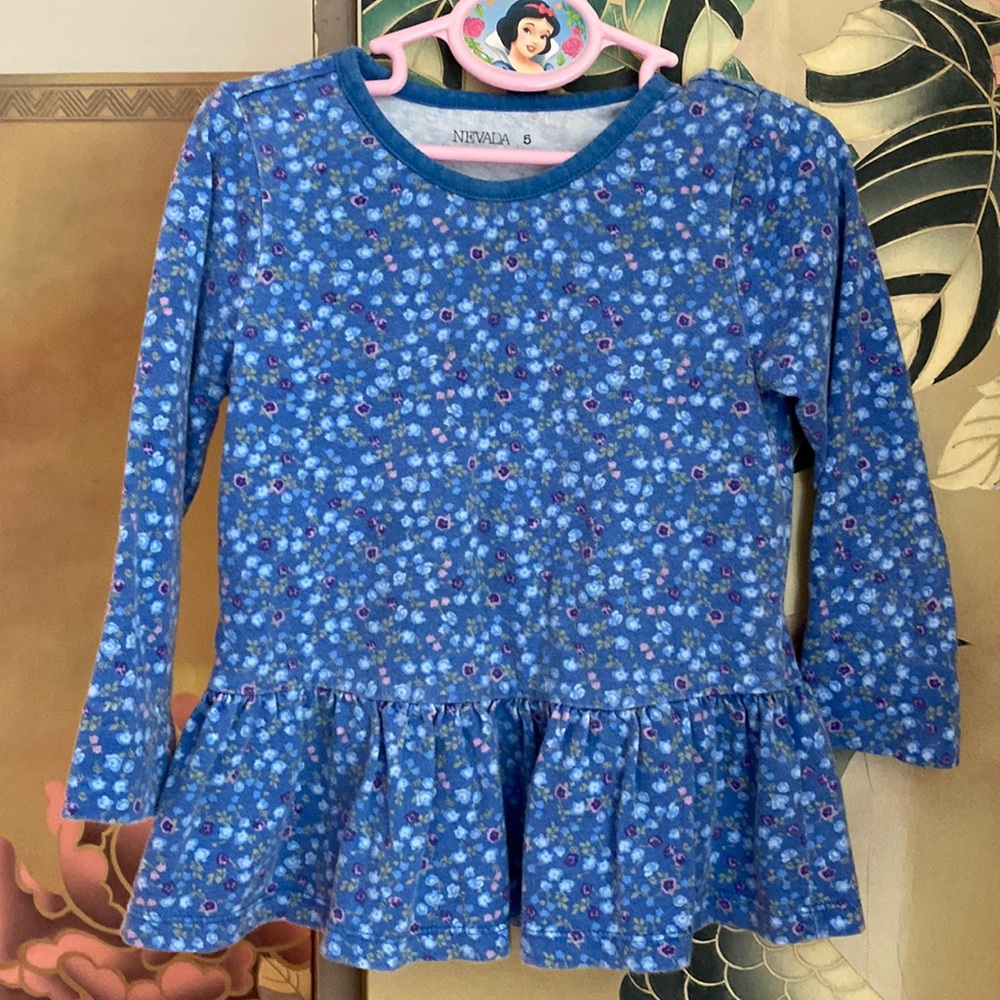Vintage Nevada sz 5 cotton blue floral peplum long sleeve tshirt